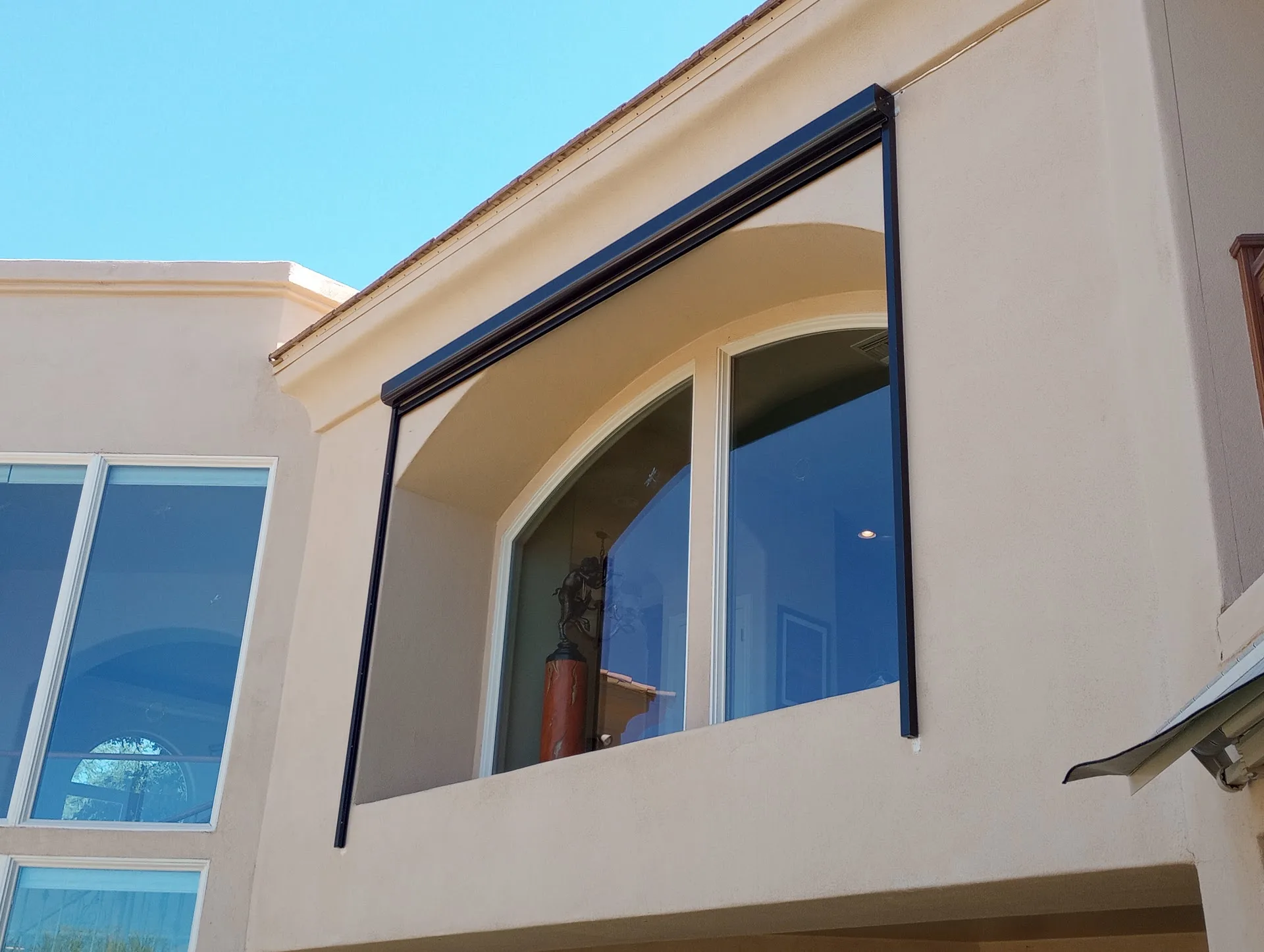 Aluminum patio cover installed at a home