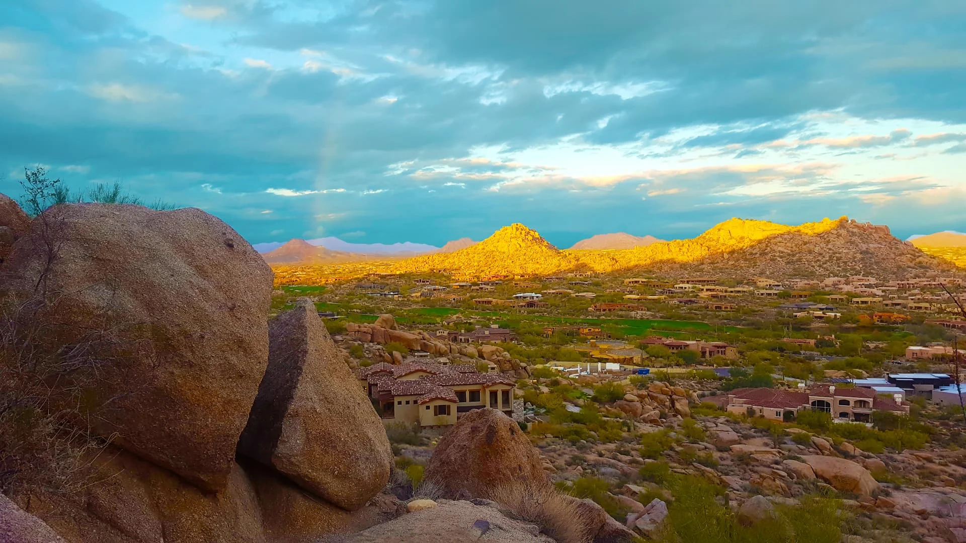 Rocky desert landscape in Cave Creek, Arizona