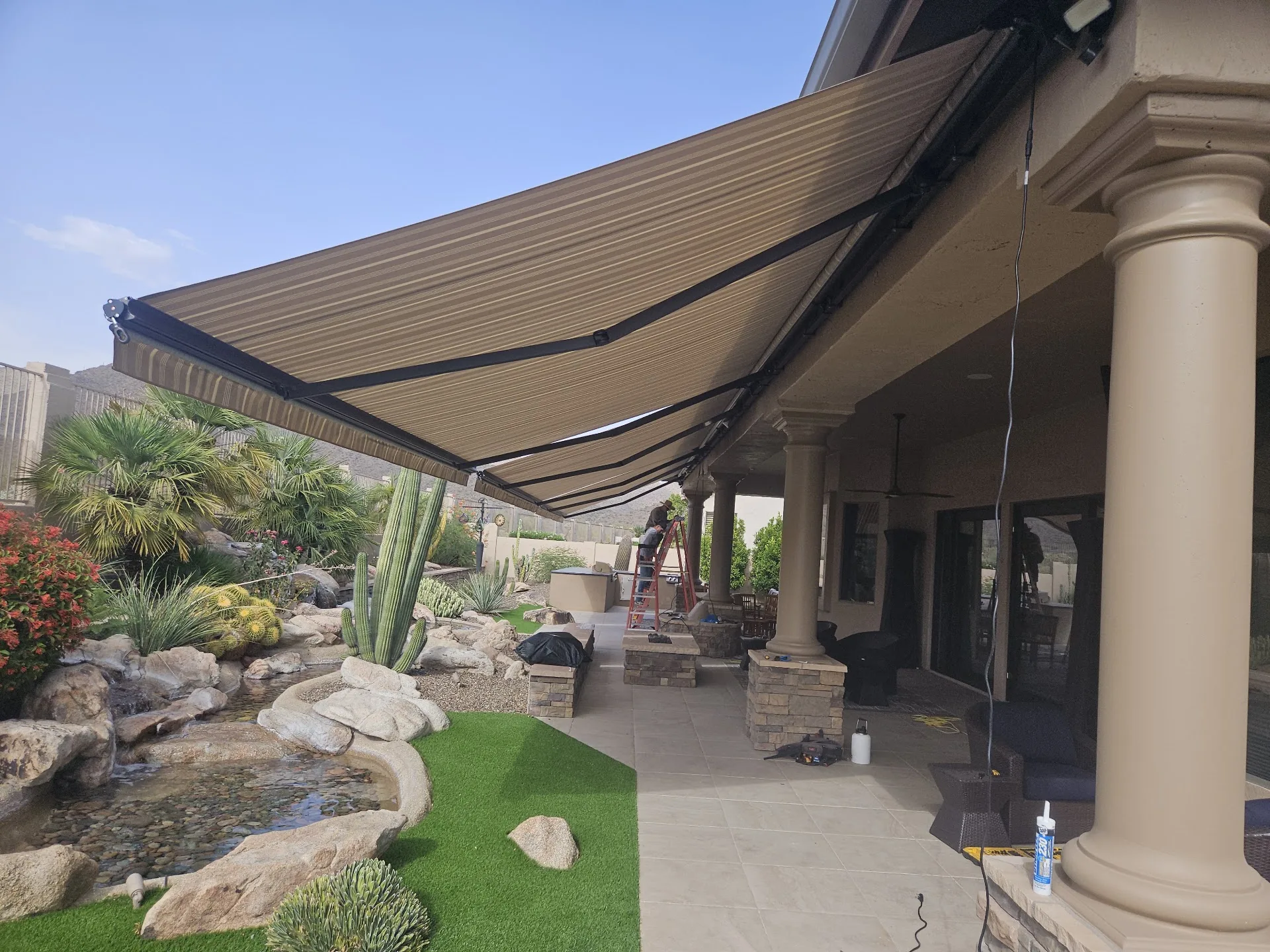 Retractable awning installed by A to Z Shades and Shutters in Mesa, AZ, serving the Phoenix metro area (project photo awnings awnings 30)