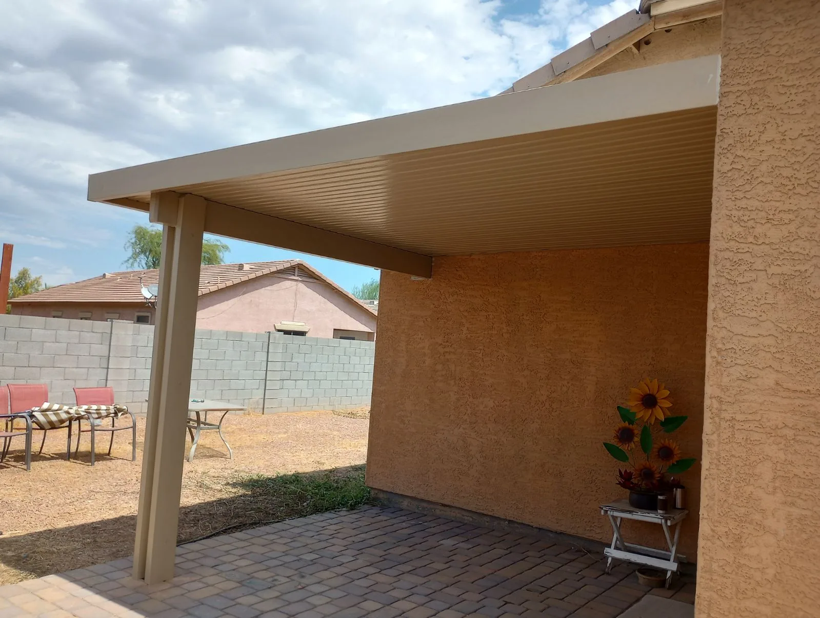 Aluminum patio cover installed by A to Z Shades and Shutters in Mesa, AZ, serving the Phoenix metro area (project photo patio patio 1)