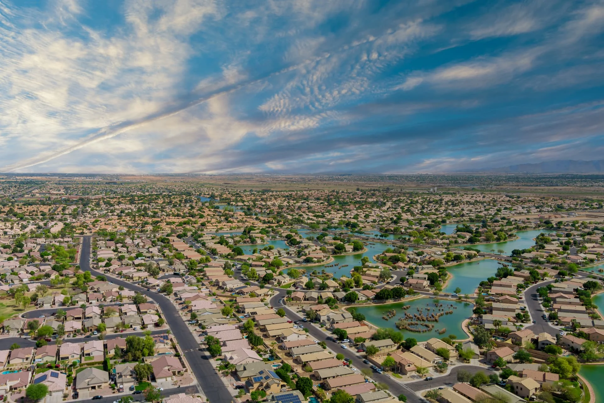 Lakeside community homes in Avondale, Arizona from above